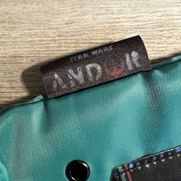 NWT Disney Star‎ Wars Sling Bag - Picture 5 of 8